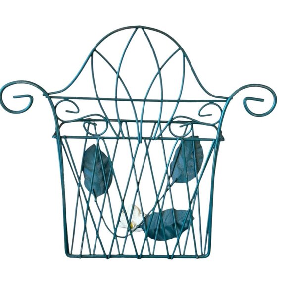 Decorative Wall-Mounted Metal Basket With Floral & Leaf Design - Picture 9 of 9